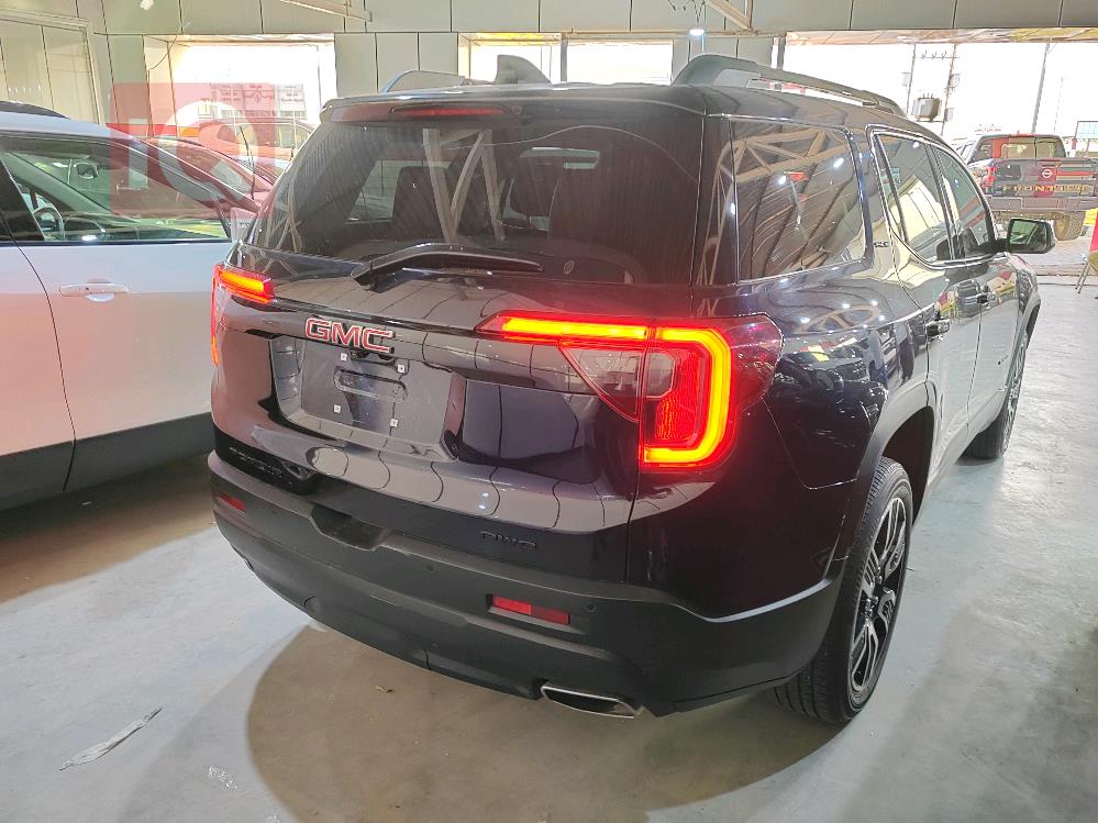 GMC Acadia